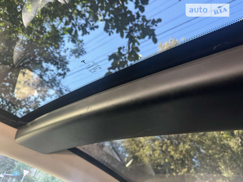 Ліфтбек Tesla Model S 2014 в Рівному фото 4 Ліфтбек Tesla Model S 2014 в Рівному