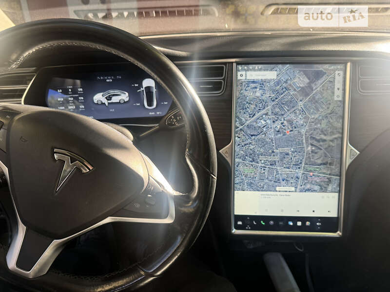 Ліфтбек Tesla Model S 2014 в Рівному фото 6 Ліфтбек Tesla Model S 2014 в Рівному