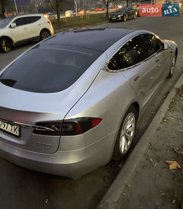 Ліфтбек Tesla Model S 2017 в Броварах