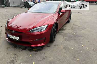 Лифтбек Tesla Model S 2024 в Киеве