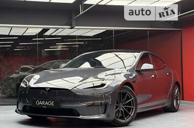 Лифтбек Tesla Model S 2021 в Киеве