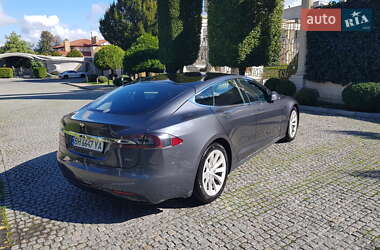Лифтбек Tesla Model S 2017 в 