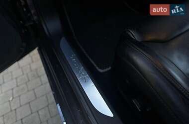 Лифтбек Tesla Model S 2015 в 