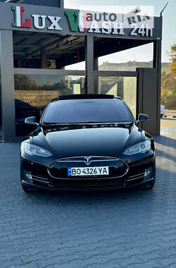 Ліфтбек Tesla Model S 2014 в Зборові