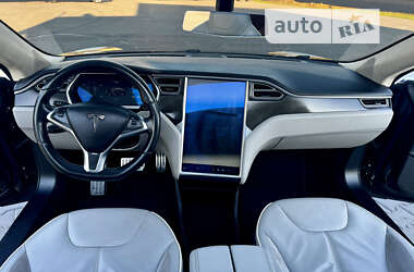 Ліфтбек Tesla Model S 2014 в Зборові