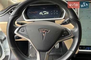 Лифтбек Tesla Model S 2014 в Днепре