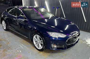 Ліфтбек Tesla Model S 2014 в Одесі