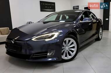 Лифтбек Tesla Model S 2018 в Дрогобыче