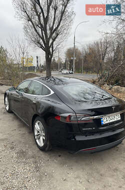 Лифтбек Tesla Model S 2013 в Киеве