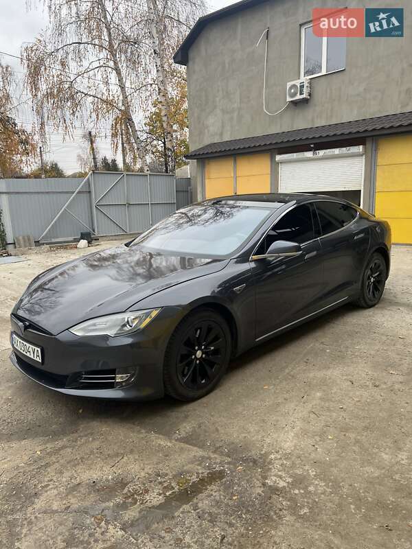 Ліфтбек Tesla Model S 2016 в Харкові фото 8 Ліфтбек Tesla Model S 2016 в Харкові