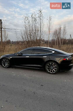 Лифтбек Tesla Model S 2013 в Ковеле