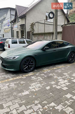 Лифтбек Tesla Model S 2022 в 