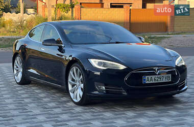 Лифтбек Tesla Model S 2013 в Киеве