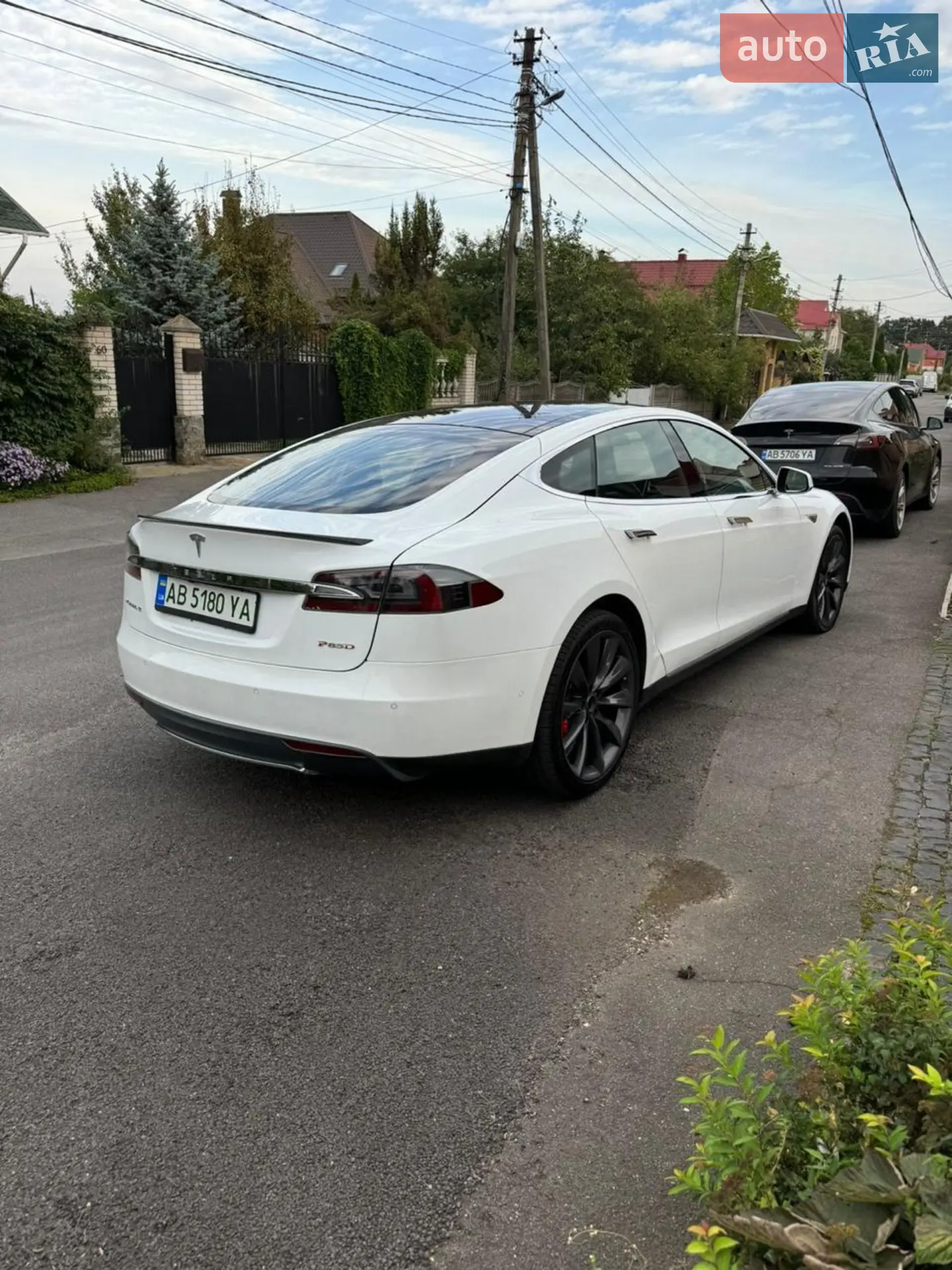 2014 Tesla Model S - мініатюра 21