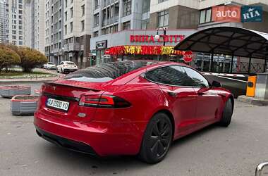 Лифтбек Tesla Model S 2022 в Киеве