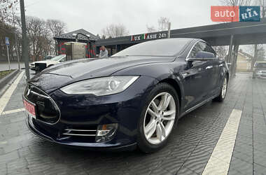 Лифтбек Tesla Model S 2014 в Ивано-Франковске