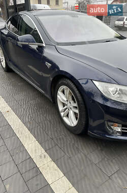 Лифтбек Tesla Model S 2014 в Ивано-Франковске