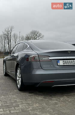 Лифтбек Tesla Model S 2014 в Хмельницком