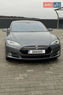 Лифтбек Tesla Model S 2014 в Хмельницком