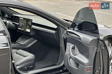 Лифтбек Tesla Model S 2021 в Киеве