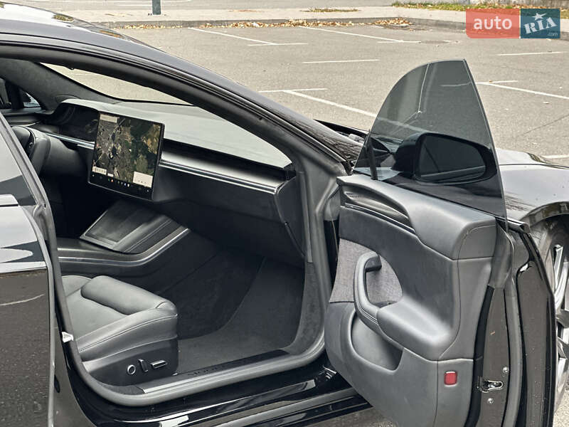 Ліфтбек Tesla Model S 2021 в Києві
