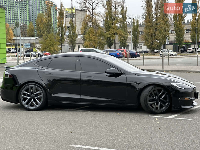 Ліфтбек Tesla Model S 2021 в Києві