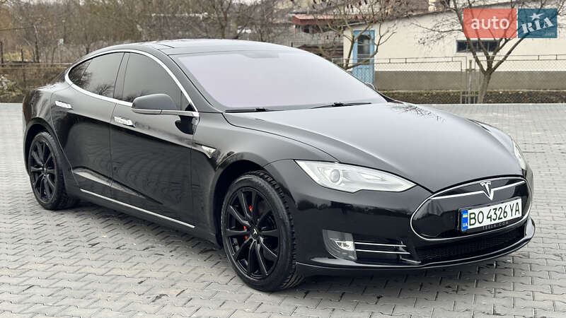 Ліфтбек Tesla Model S 2014 в Зборові