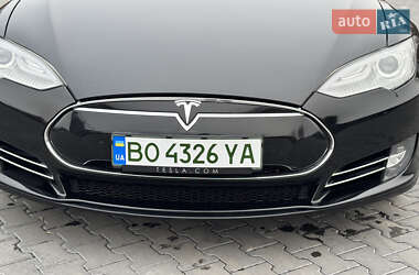 Ліфтбек Tesla Model S 2014 в Зборові