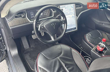 Лифтбек Tesla Model S 2013 в Полтаве