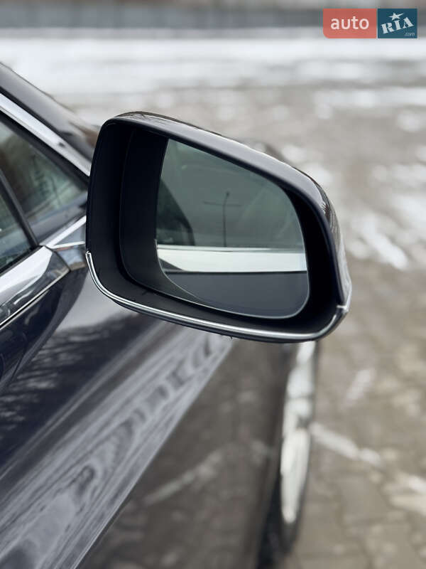 Лифтбек Tesla Model S 2015 в Ровно фото 10 Лифтбек Tesla Model S 2015 в Ровно