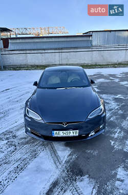 Ліфтбек Tesla Model S 2020 в Києві