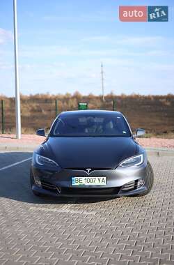 Ліфтбек Tesla Model S 2018 в Миколаєві