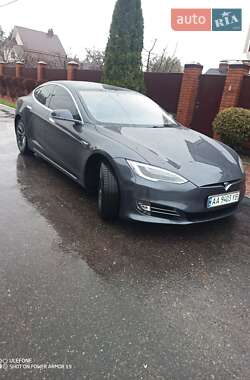 Ліфтбек Tesla Model S 2020 в Києві