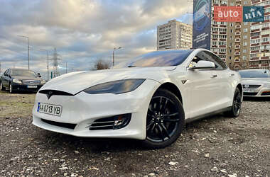 Лифтбек Tesla Model S 2013 в Киеве