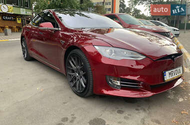 Ліфтбек Tesla Model S 2012 в Бучі