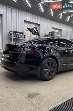 Ліфтбек Tesla Model S 2022 в Вінниці