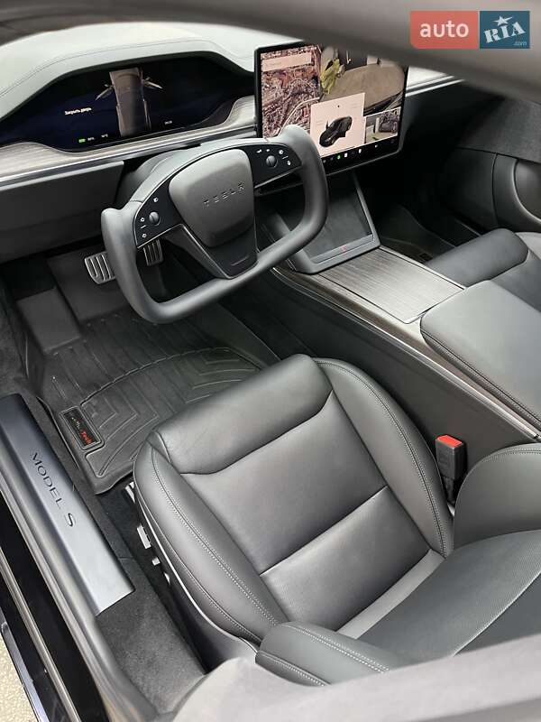 Лифтбек Tesla Model S 2022 в Виннице