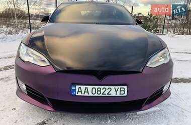 Ліфтбек Tesla Model S 2017 в 