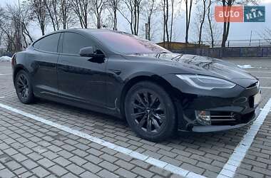 Лифтбек Tesla Model S 2019 в Тернополе