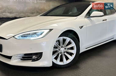 Ліфтбек Tesla Model S 2020 в Львові