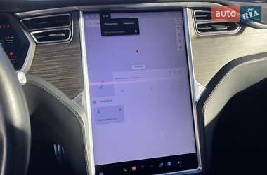 Лифтбек Tesla Model S 2015 в Киеве