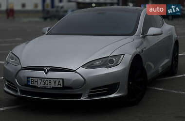 Лифтбек Tesla Model S 2013 в Одессе