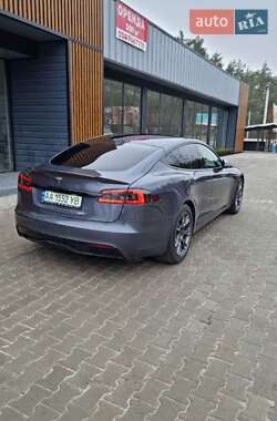 Лифтбек Tesla Model S 2021 в Киеве