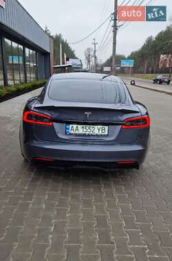 Лифтбек Tesla Model S 2021 в Киеве