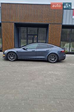 Лифтбек Tesla Model S 2021 в Киеве