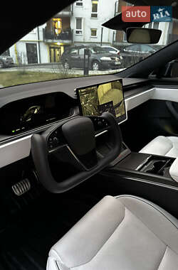 Лифтбек Tesla Model S 2021 в Львове