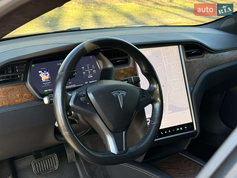 Лифтбек Tesla Model S 2021 в Кривом Роге