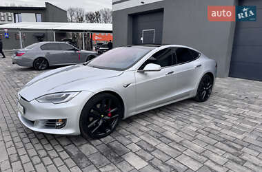 Лифтбек Tesla Model S 2018 в Луцке фото 4 Лифтбек Tesla Model S 2018 в Луцке