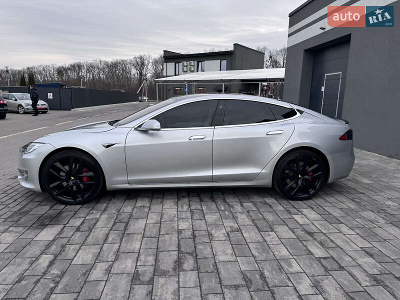 Лифтбек Tesla Model S 2018 в Луцке фото 5 Лифтбек Tesla Model S 2018 в Луцке