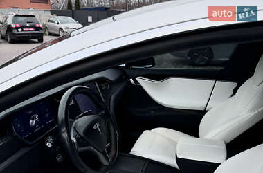 Лифтбек Tesla Model S 2018 в Луцке фото 29 Лифтбек Tesla Model S 2018 в Луцке